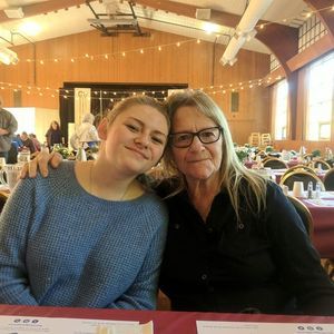 Meet your Posher, Debra